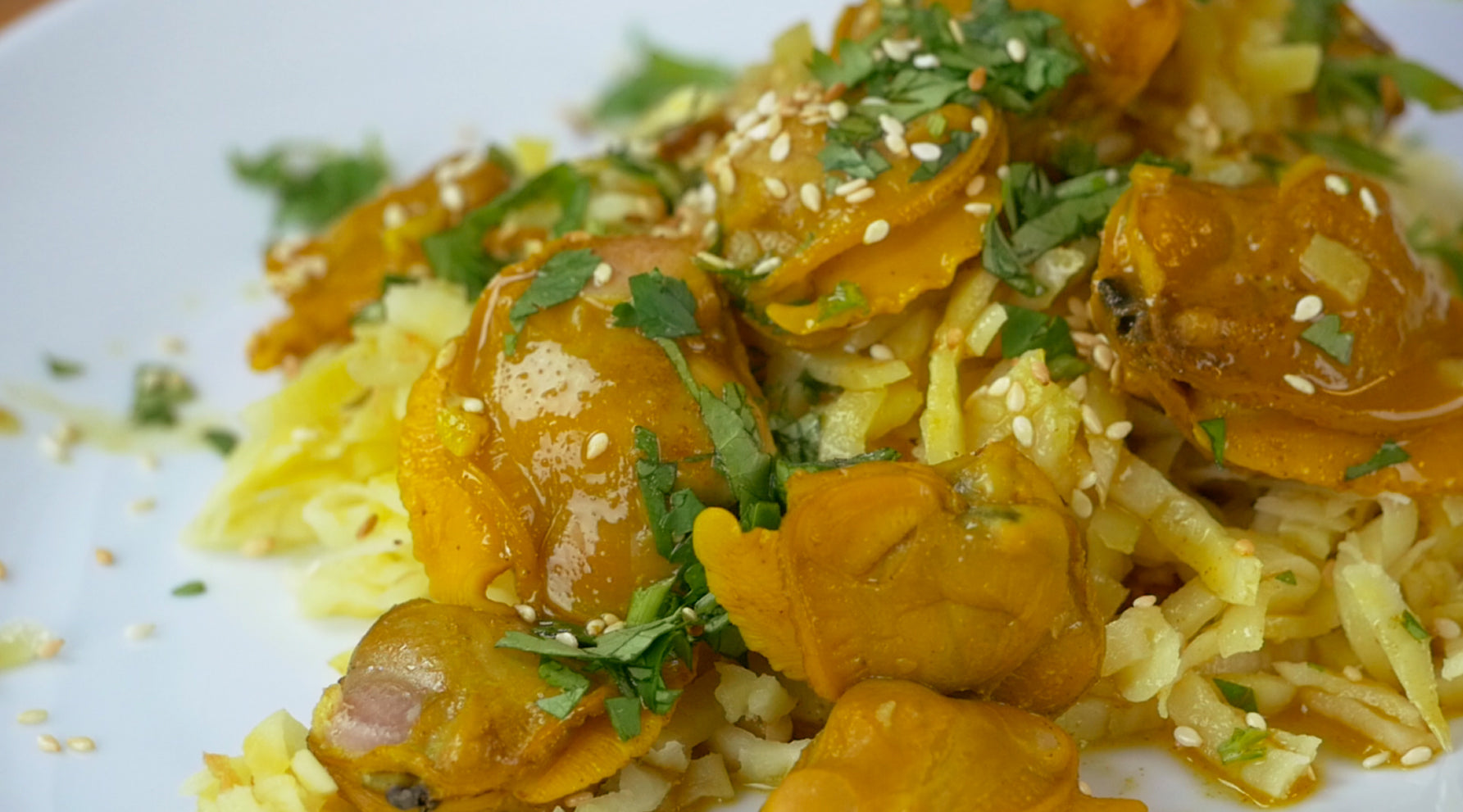 Turmeric Clams with Sweet Potato Noodles in a Pressure Cooker